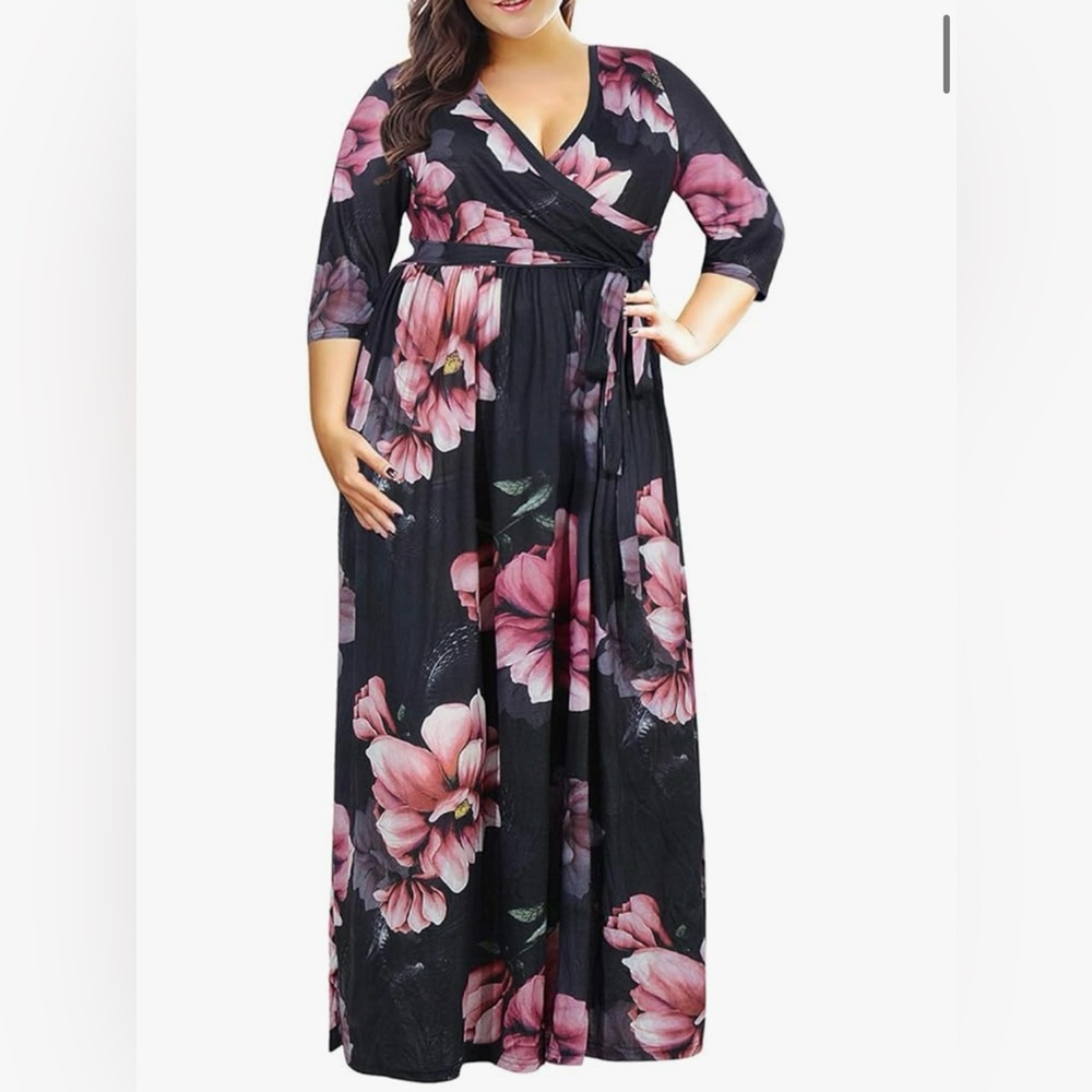 EUC-Chic Floral Maxi Dress in Black and Pink